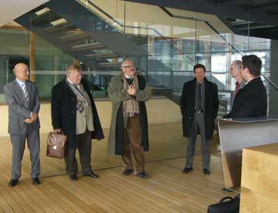 v.l.: die Univeristätsräte Fröhlich, Vogler und Rainer besichtigten gemeinsam mit Rek …