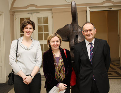v.l.: Prof. Gamper, Prof. Puntscher Riekmann und Doz. Bußjäger
