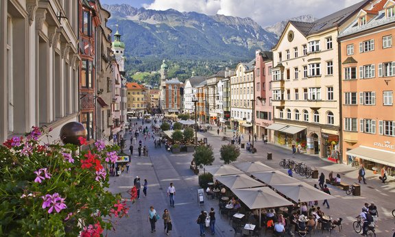 Innsbruck Stadt von der Annasäule aus