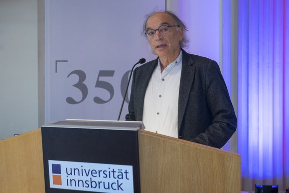 Univ.-Prof. Dr. Heribert Insam, Leiter Institut für Mikrobiologie