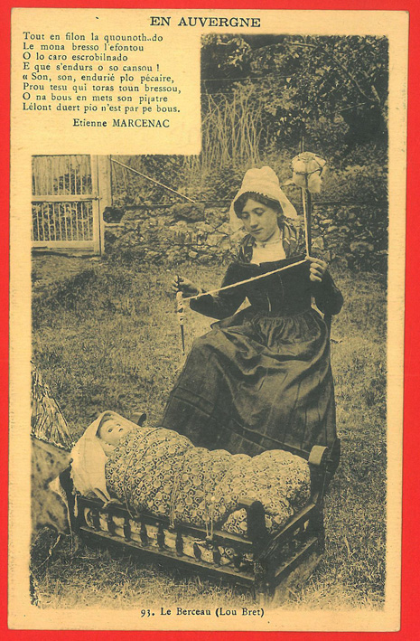 Frau beim Spinnen mit Puppe in der Wiege / woman spinning with doll in cradle