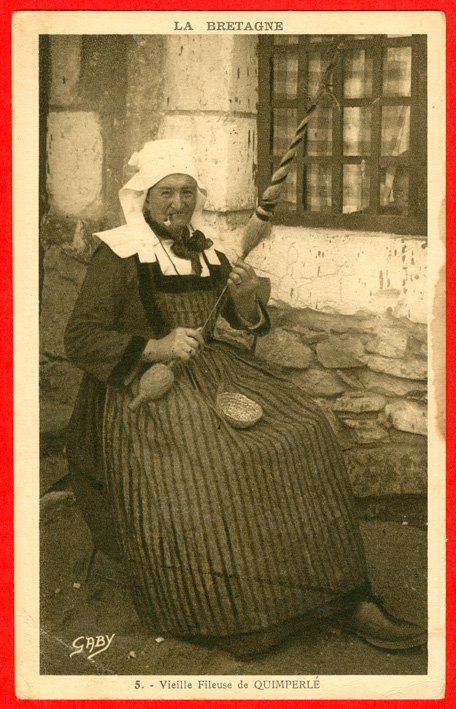 Frau beim Spinnen / woman spinning