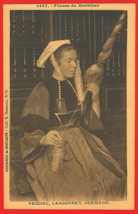 Frau beim Spinnen / woman spinning