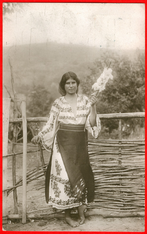 Romania, woman spinning 1