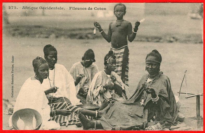 Senegal, women spinning cotton_2