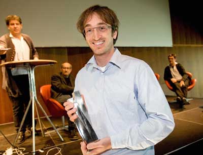 Der Architektur-Student Clemens Plank wurde mit den vlow! Award ausgezeichnet.