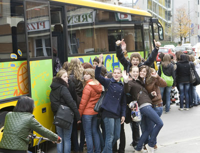 Rund 15.000 SchülerInnen nahmen das breite Informationsangebot beim Innsbrucker Hosch …