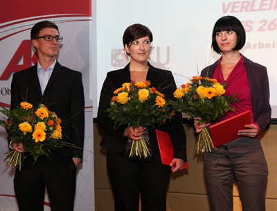 Die Preiseträger v.l. Alexander Eder, Judith Fischer und Karina Lichtenberger [Foto:  …