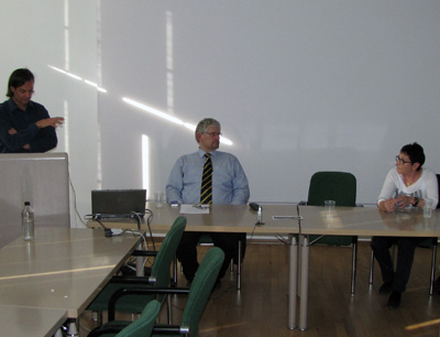 Von links: Moderator Prof. Martin Sexl, Prof. Bernhard Rudisch, Prof.in Eva Bänninger-Huber.