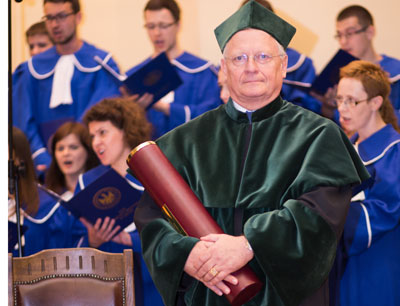 Günther Bonn erhielt das Ehrendoktorat der Medizinischen Univeristät Lublin. Foto: Me …