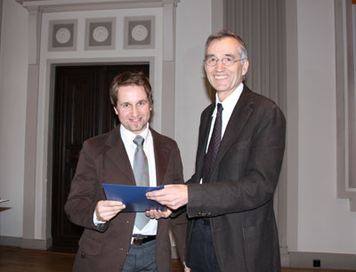 VR Märk überreichte Sipendienurkunden an 21 NachwuchswissenschaftlerInnen der Uni Inn …