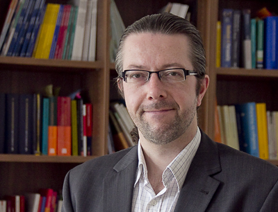 Wilfried Smidt ist Professor für Erziehungswissenschaft mit dem Schwerpunkt frühe Bil …