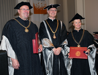 v.l. Ehrensenator LR a.D. Ferdinand Eberle, Rektor Manfried Gantner und, Ehrensenator …