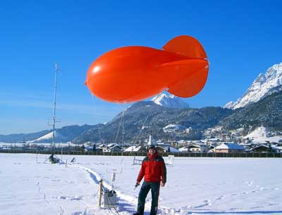 Die Messungen wurden mit einem Fesselballonsystem des Instituts für Meteorologie und  …