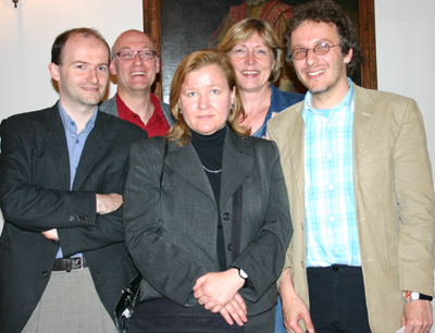 v.l.: Dr. Cédric Duchêne-Lacroix, Mag. Johannes Gstir, Nathalie Smolynec, Prof. Lynne …