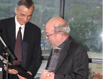 Vizerektor Tilmann Märk und Othmar Barth