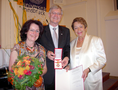 v.l.: Marieluise Gantner, Rektor Manfried Gantner und BM Elisabeth Gehrer