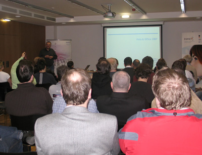 Zahlreiche IT-Interessierte kamen zum Vortrag