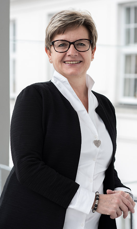 Andrea Gruber Universität Innsbruck