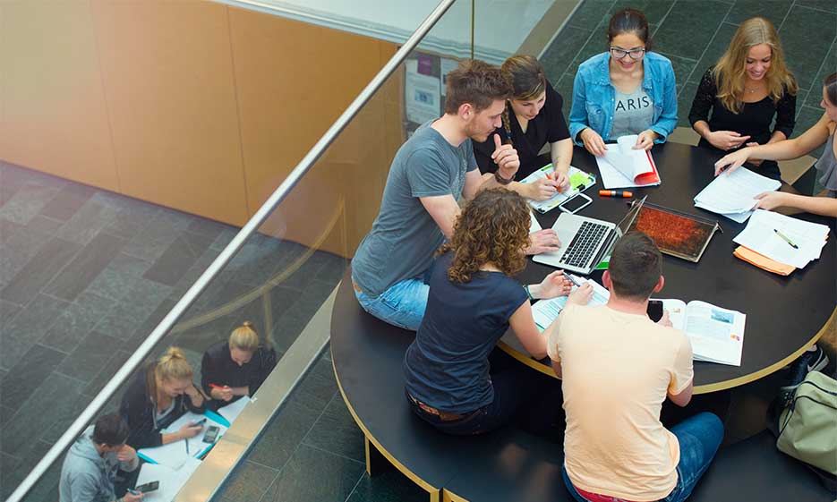 Symbolbild für Lehre