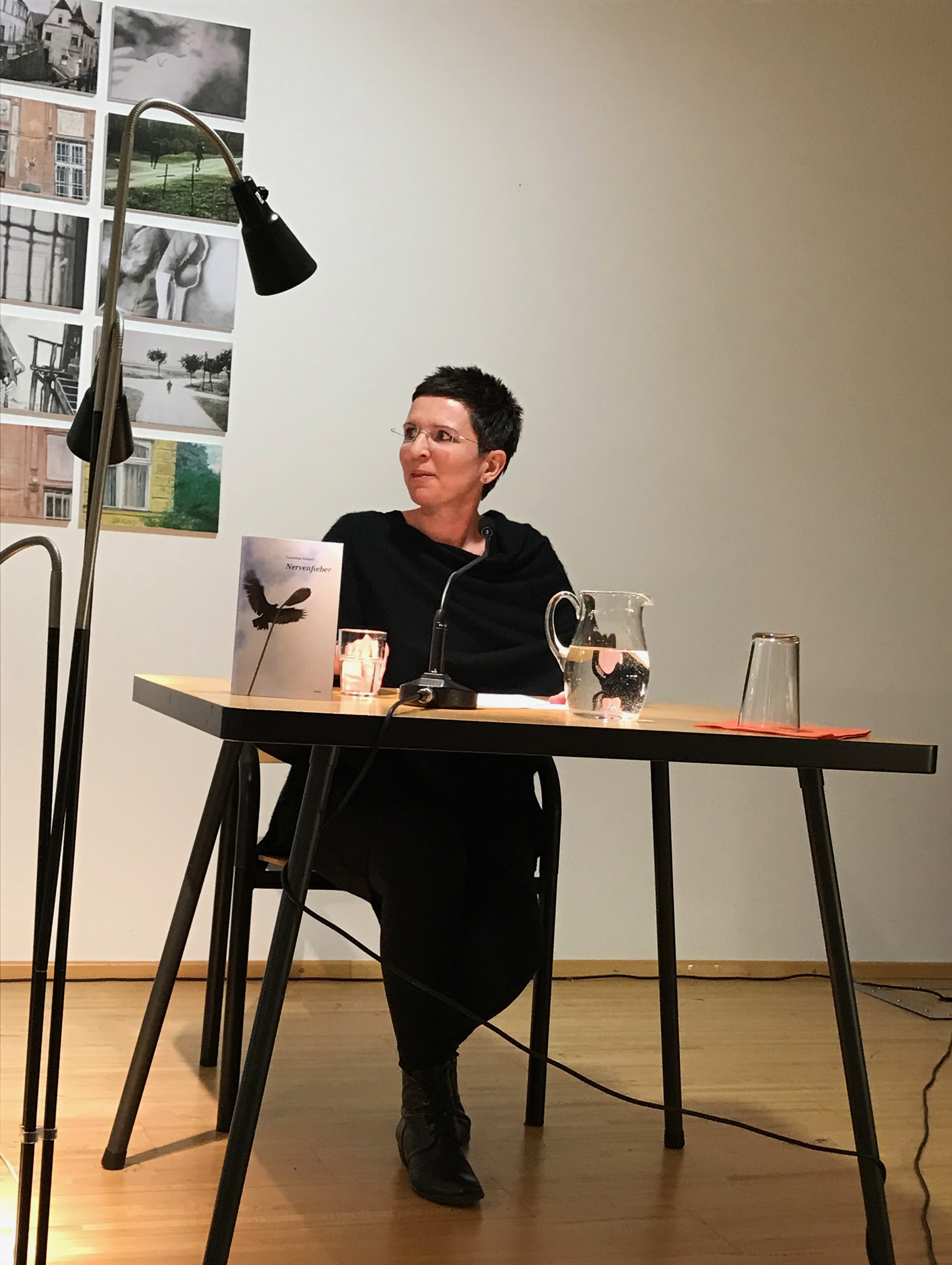 Carolina Schutti liest aus dem Gedichtband "Nervenfieber"