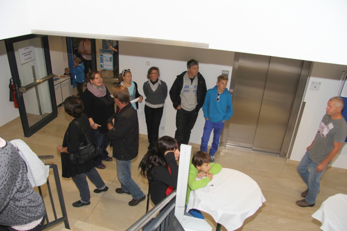 Eingangsbereich-Baufotos und Imagefilm