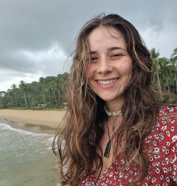 Laura Leder Green Office Mitarbeitende der Fakultät für Betriebswirtschaft