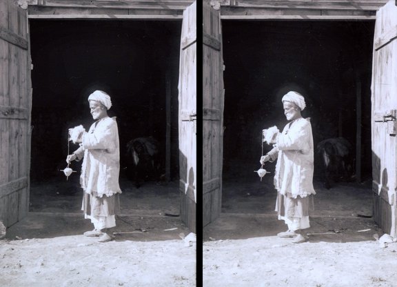 Palestine, Ramallah, man spinning