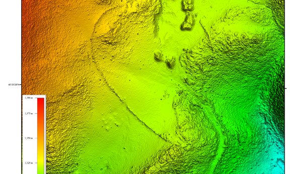 DEM, kite Aragatsavan