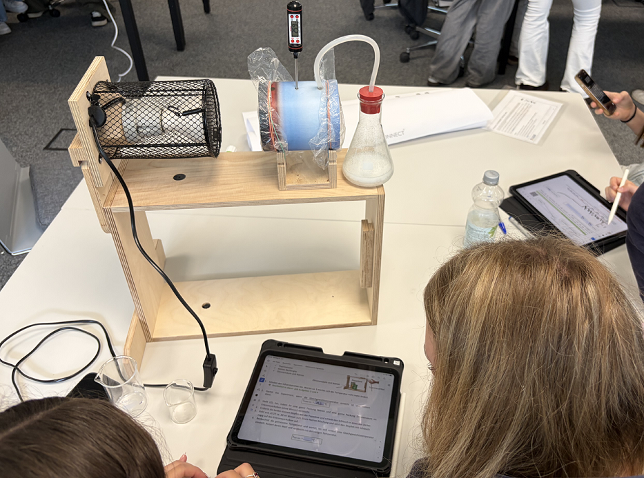 Schüler*innen besuchen einen Workshop im Rahmen des Schülerlabors Klimawandel