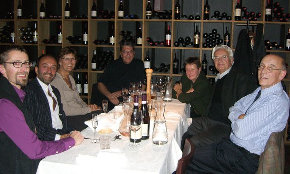 Abendessen anlässlich des Vortrags von Ingenieur Richard J. Dietrich.  Foto: Archiv für Bau.Kunst.Geschichte, 2007.