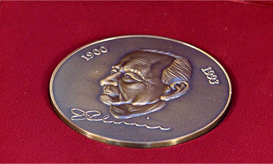 ers_medaille_900x540.jpg
