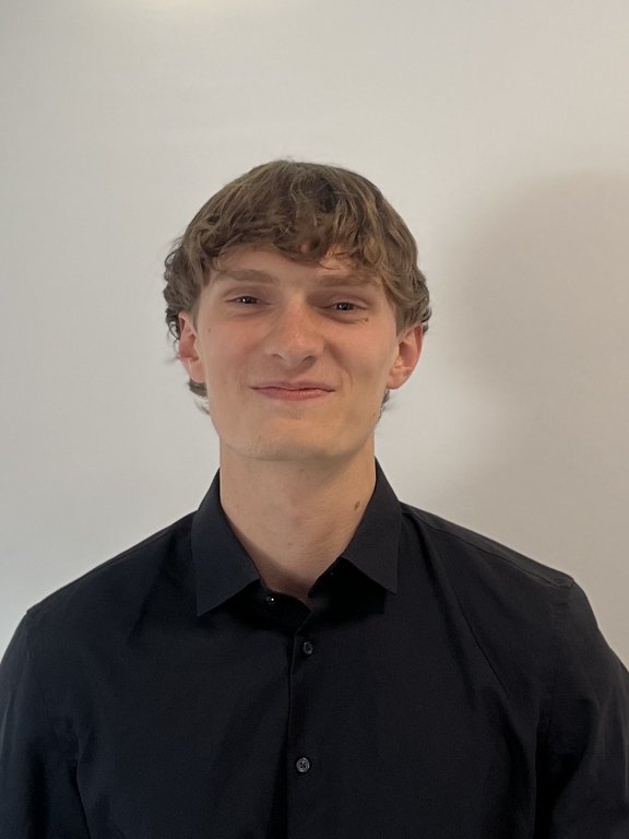 Portrait Mattes Herzig - Porträt eines jungen Mannes
