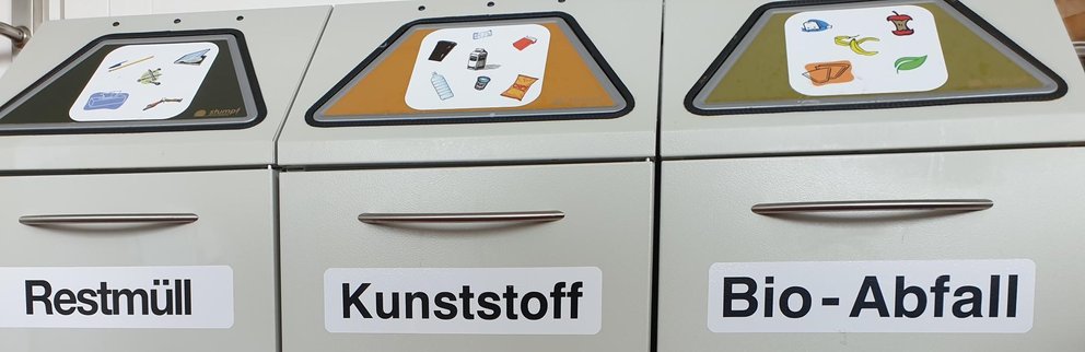 verschiedene Müllbehälter