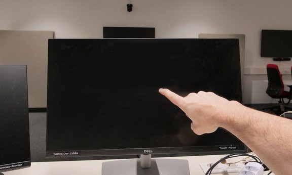 Touchscreen mit Hand
