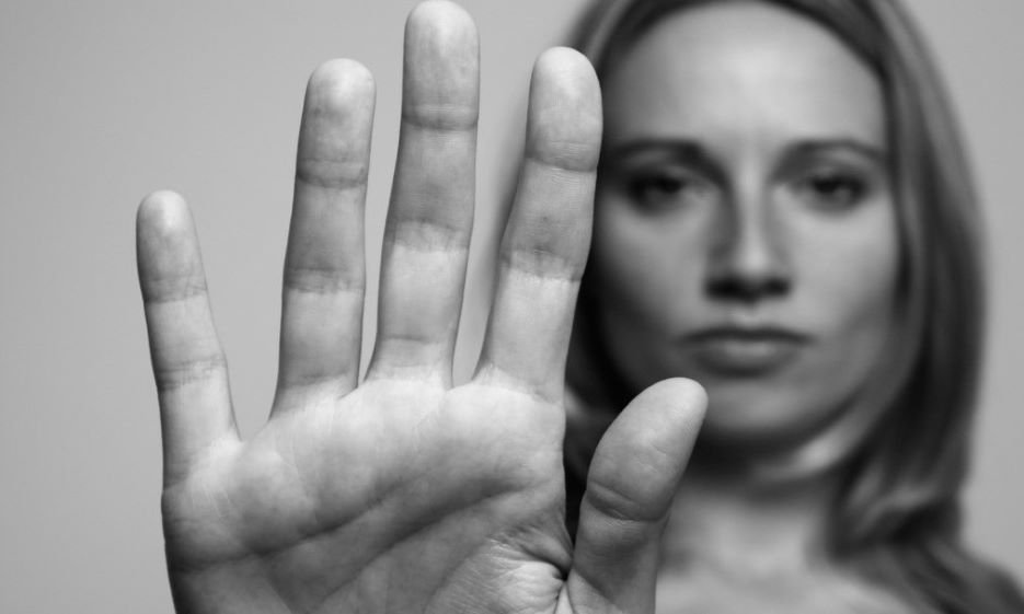 Gewalt gegen Frauen