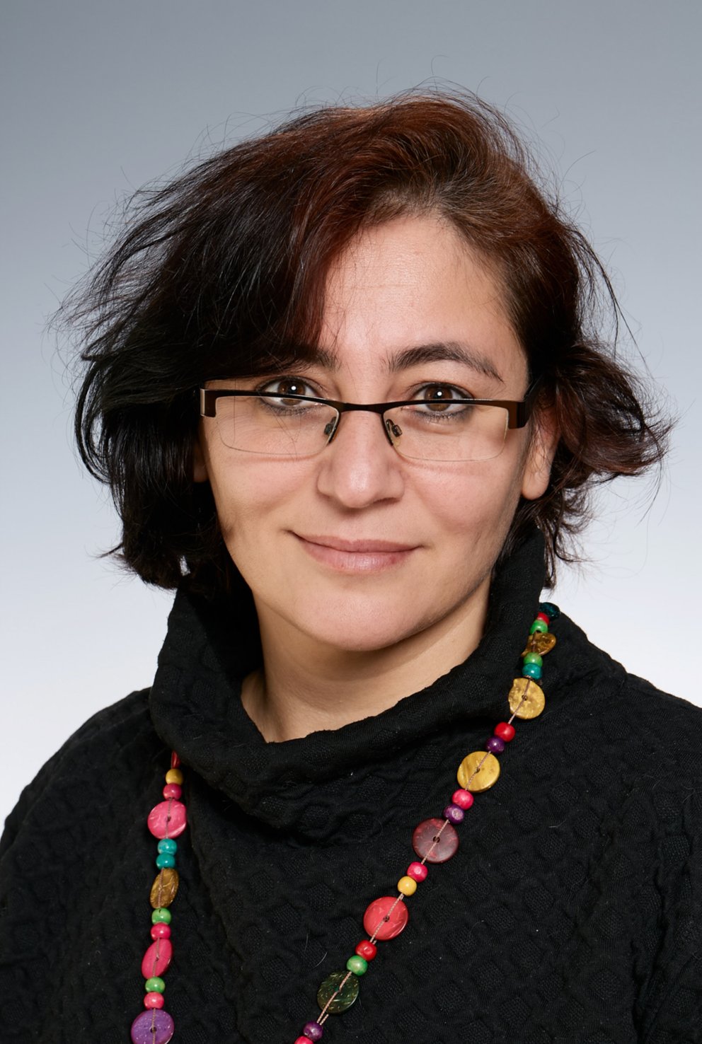 Porträt Hülya Ekinci