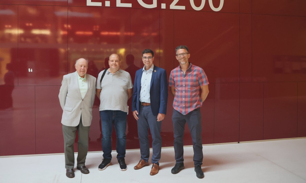 Gruppenfoto der Beteiligten