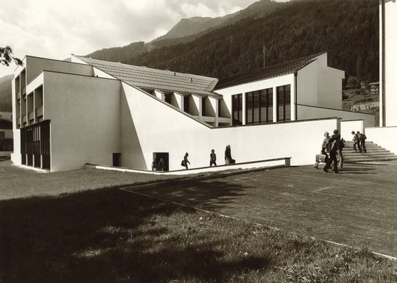 Heinz-Mathoi-Streli Architekten, Innsbruck, Hauptschule Fulpmes 1978, Karl Heinz.