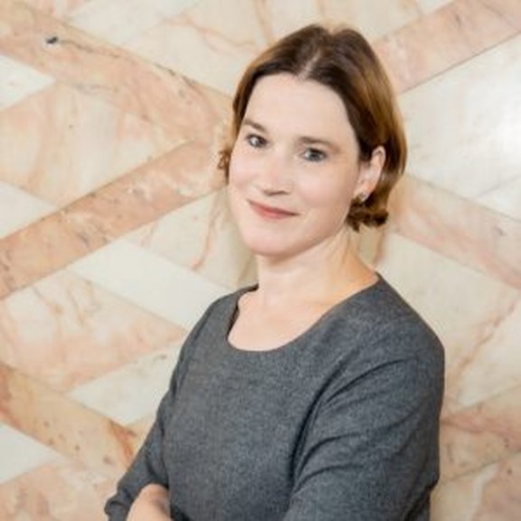 Protrait Annette Langner-Pitschmann