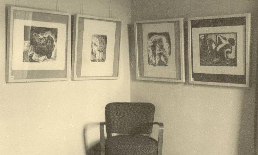 ins Bild Ausstellungsraum_900x540.jpg