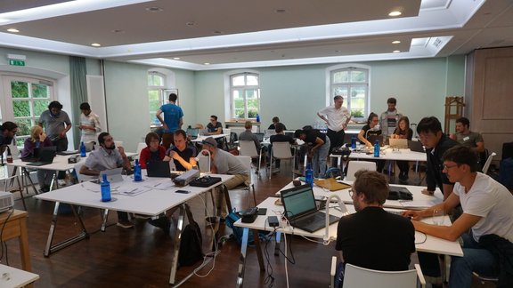 1509-bratachitsch_gruppe-min