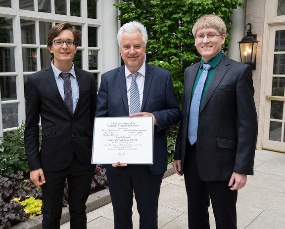 2019_cozzarelli_briegel