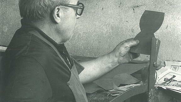 Schneiden des Eisenblechs