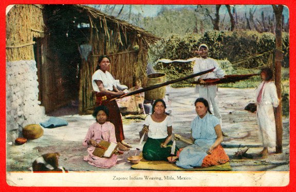 Mexico, Zapotec women spinning and weaving