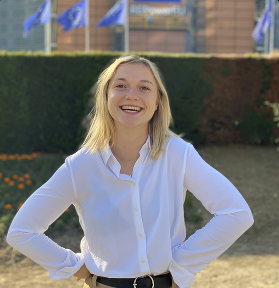 Helena Kaur Green Office Mitarbeitende der Fakultät für Soziale und politische Wissenschaften