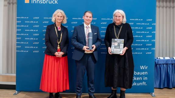 Rektorin Veronika Sexl, Martin Geiger, Vizerektorin Janette Walde