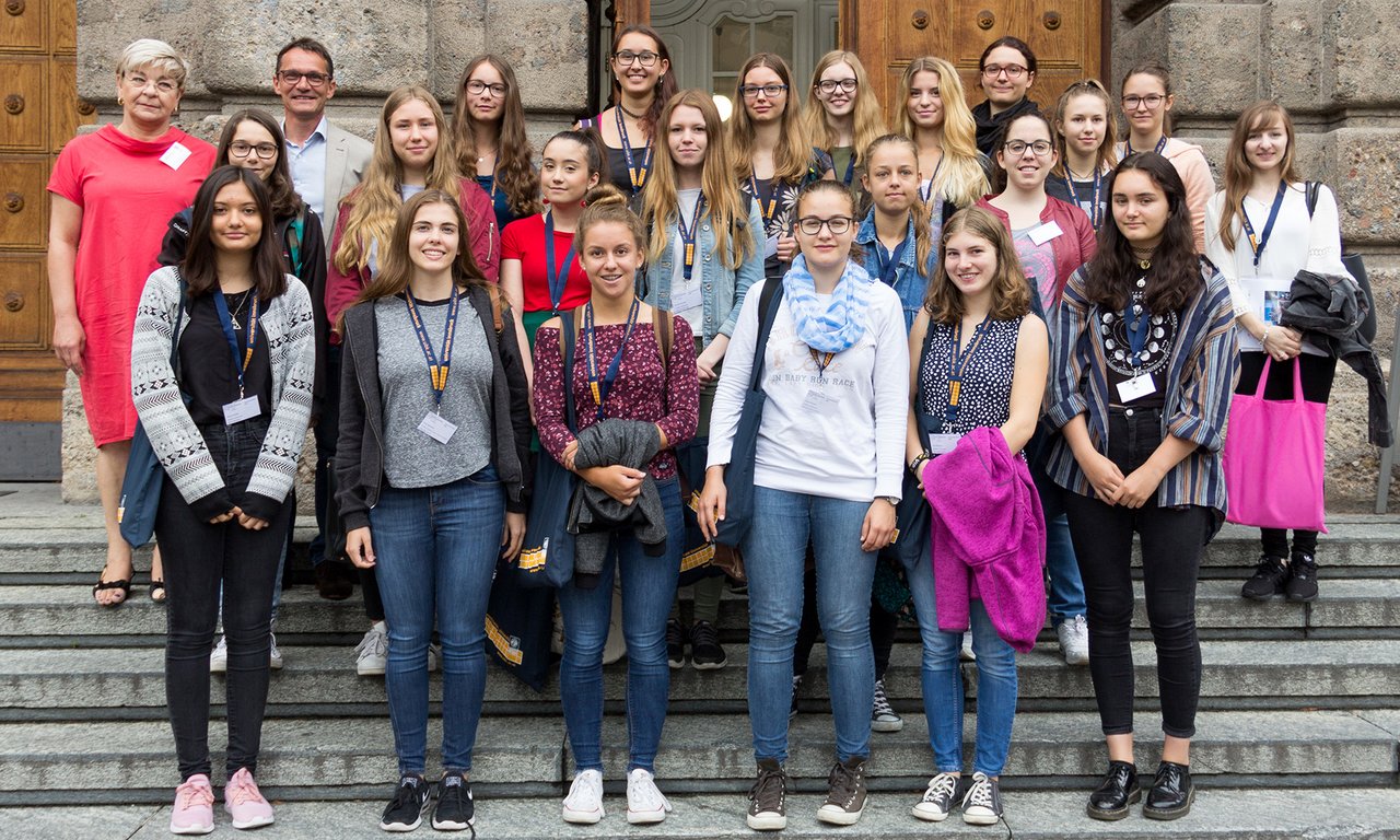Teilnehmerinnen am Sommertechnikum MINT