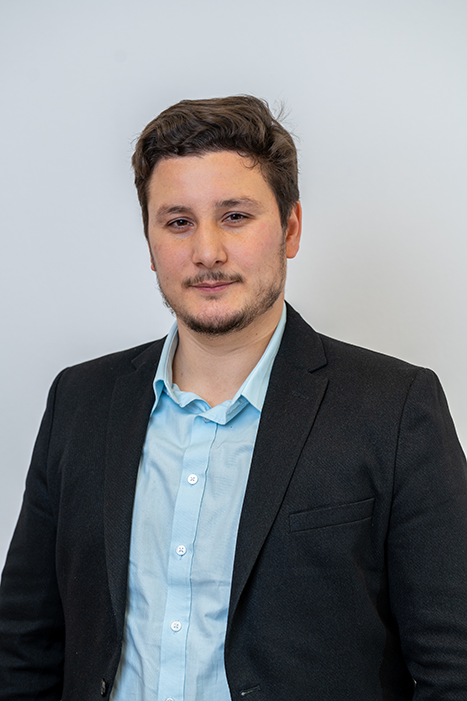 Porträt Kurt Tugrul