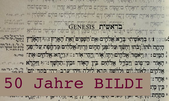 Hebräischer Text Anfang der Bibel Genesis, durchscheinende Rückseite